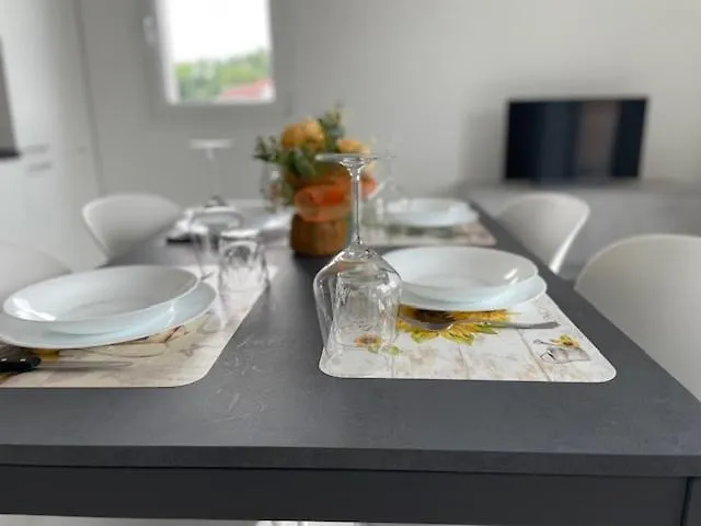 Il Giglio Apartment Cattolica